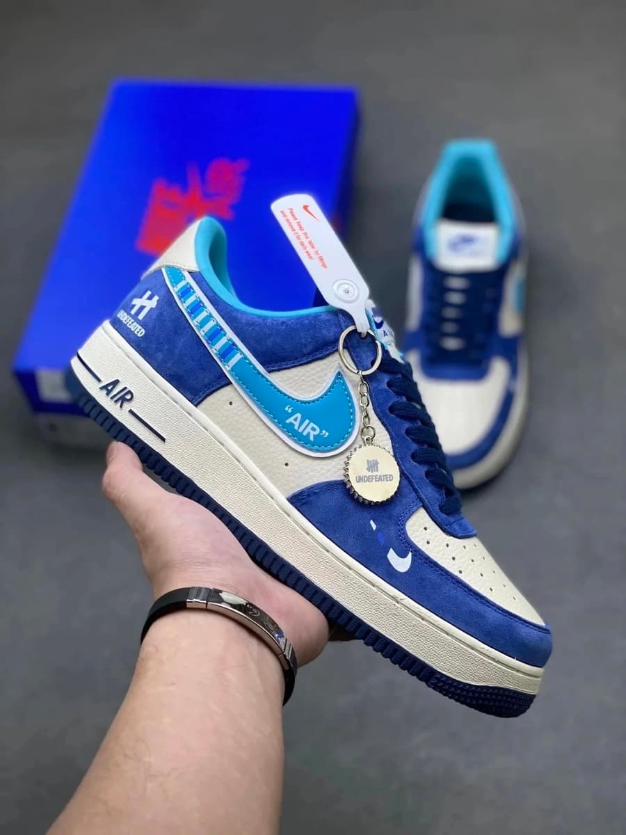 Air Force 1 Low Sneakers